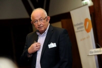 Klaus Steinseifer im Vortrag
